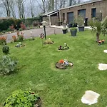 Au Dela Des Remparts * Montreuil (Pas-de-Calais)