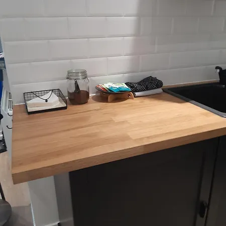 Au Dela Des Remparts